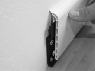 Blindleiste für Heizrohrleiste 90mm nussbaum, 2 Meter