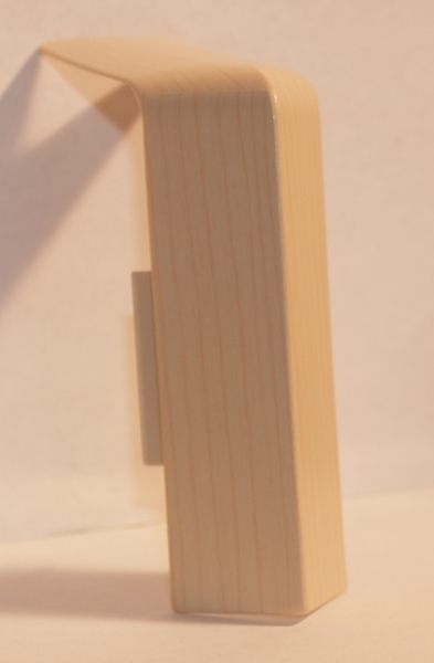 Aussenecke-fuer-HZ-Leiste-107-ahorn